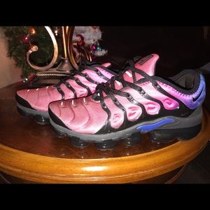 🌟Nike VaporMax Plus “Hyper Violet”🌟